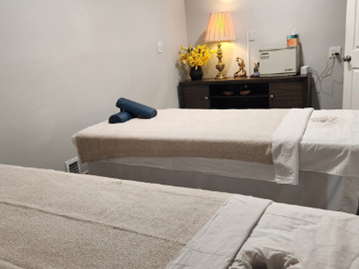 301-massage-room1