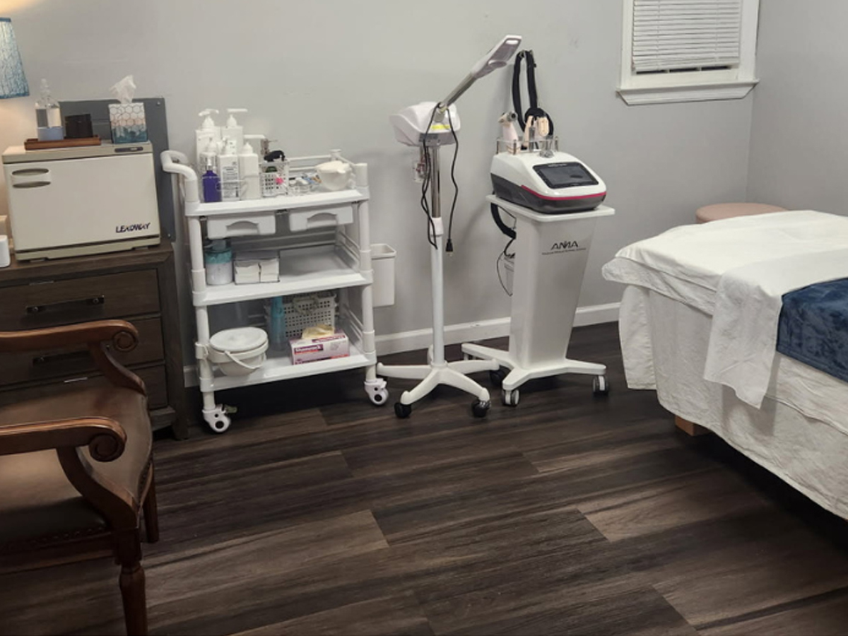 301-spa-room1